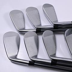 Titleist T250* 2025 Irons / 5-PW+GW / Regular Flex MMT 65 Shafts - Image 3