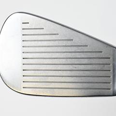 Titleist 712U #2 Iron / 18 Degree / Stiff Flex KBS Tour C-Taper 120 Steel Shaft - Image 2