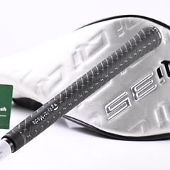 Taylormade Qi35 Max Driver / 10.5 Degree / Regular Flex Air Speeder 50 Shaft - Image 8