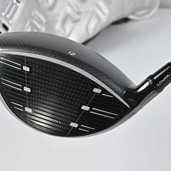 Taylormade Qi35 LS Driver / 9 Degree / Stiff Flex Kai'li CB Dark Wave Blue 60 - Image 4