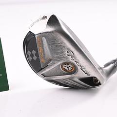 Taylormade Rescue 11 #4 Hybrid / 21 Degree / Regular Flex Aldila RIP 65 Shaft - Image 1
