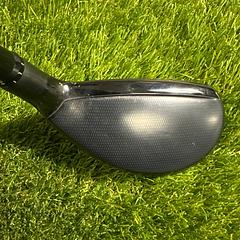 TaylorMade Sim 2 Rescue 3/19.5 HYB - Image 3