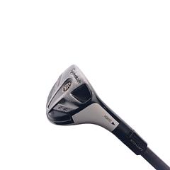 Used TaylorMade Rescue 11 2 Hybrid / 16 Degrees / Stiff Flex - Image 4