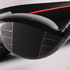 Titleist GT2 Driver / 10 Degree / Regular Flex Denali Red 50 Shaft - Image 4