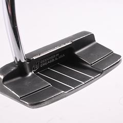 Wilson Infinite West Loop 2018 Putter / 34 Inch - Image 3