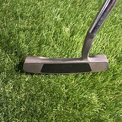 Odyssey DF 552 35" Putter - Image 2