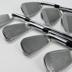 Left Hand Ping G425 Irons / 5-PW+SW / Blue Dot / Regular Flex Ping AWT 2.0 - Image 3