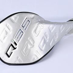 Taylormade Qi35 Driver / 10.5 Degree / Stiff Flex Fujikura Ventus Blue 5 Shaft - Image 1