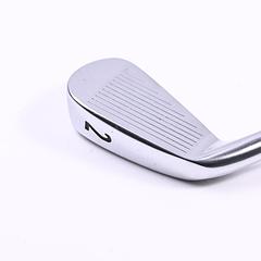 Titleist 712U #2 Iron / 18 Degree / Regular Flex Dynamic Gold R300 Shaft - Image 3