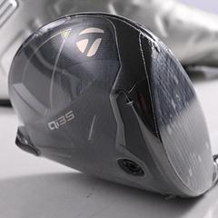Taylormade Qi35 Driver / 9 Degree / X-Flex HZRDUS Black 70 Shaft - Image 1