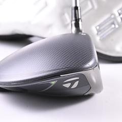 Taylormade Qi35 Driver / 10.5 Degree / Regular Flex Fujikura Air Speeder 50 - Image 3