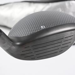 Left Hand Taylormade Qi35 Max Lite #4 Hybrid / 22 Degree / Regular Flex Vanquish - Image 9