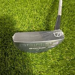 Wilson Infinte Grant Park 34" Putter - Image 1