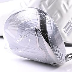 Taylormade Qi35 Max Lite Driver / 10.5 Degree / Stiff Flex Fujikura Ventus Blue - Image 9