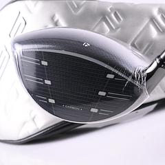 Taylormade Qi35 Driver / 9 Degree / Stiff Flex Kai'li White Dark Waves 60 Shaft - Image 6