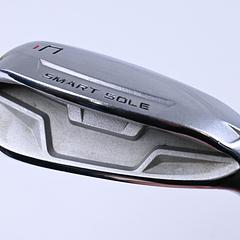 Cleveland Smart Sole 3 Chipper / 42 Degree / Wedge Flex Smart Sole Shaft - Image 1