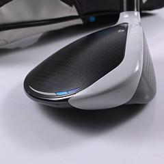 Taylormade SIM2 Ti #3 Wood / 15 Degree / Stiff Flex Fujikura Ventus Blue 6 Shaft - Image 1