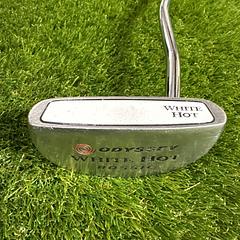 Odyssey White Hot Rossie 35" Putter - Image 1