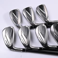 Left Hand Taylormade Stealth Irons / 5-PW+SW / Regular Flex Ventus Red 6 Shafts - Image 2