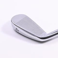 Mizuno JPX 850 Forged #4 Iron / 22 Degree / Stiff Flex Dynamic Gold S300 Shaft - Image 3