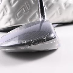 Taylormade Qi35 Max Lite #5 Wood / 18.5 Degree / Senior Flex Vanquish 4 Shaft - Image 3