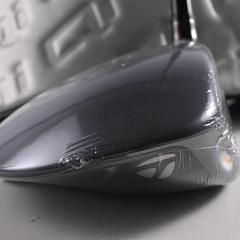 Taylormade Qi35 Driver / 10.5 Degree / Stiff Flex Fujikura Ventus Blue 5 Shaft - Image 7