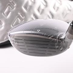 Taylormade Qi35 Max Lite #5 Wood / 18.5 Degree / Regular Flex Vanquish 4 Shaft - Image 4