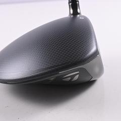 Taylormade Qi35 Driver / 9 Degree / Regular Flex HZRDUS Smoke Red RDX 60 Shaft - Image 3