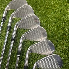 Adams Idea Tech V3 6-SW Irons - Image 3