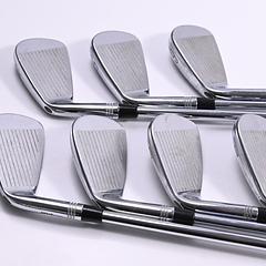 Wilson Staff Model 2024 CB Irons / 4-PW / Stiff Flex Dynamic Gold S300 Shafts - Image 3
