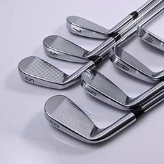 Titleist T150 2023 Irons / 5-PW+GW / Stiff Flex AMT Black S300 Shafts - Image 4