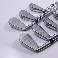 Mizuno JPX 925 Forged Irons / 4-PW / Stiff+ Flex KBS $-Taper 125 Shafts - Image 4
