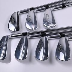 Titleist 680 Forged Irons / 4-PW / Stiff Flex Dynamic Gold S300 Shafts - Image 2