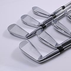 Titleist 680 Forged Irons / 4-PW / Stiff Flex Dynamic Gold S300 Shafts - Image 4