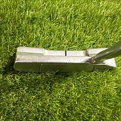Scotty Cameron Select Newport 2.5 35" Putter - Image 2