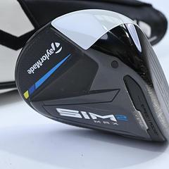 Taylormade SIM2 Max #3 Wood / 15 Degree / Stiff Flex Fujikura Ventus Blue 6 - Image 1