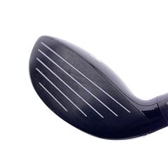 Used Titleist 915 F 4 Fairway Wood / 16.5 Degrees / Stiff Flex - Image 5