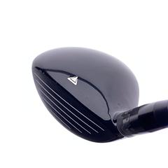 Used Titleist 915 F 4 Fairway Wood / 16.5 Degrees / Stiff Flex - Image 6