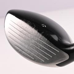 Taylormade R9 #4 Wood / 17 Degree / Regular Flex Fujikura Motore 70 Shaft - Image 4