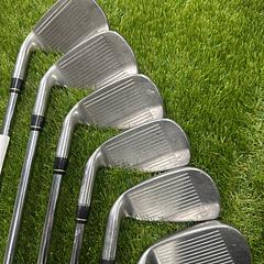 Titleist DCI 6-SW Irons - Image 1