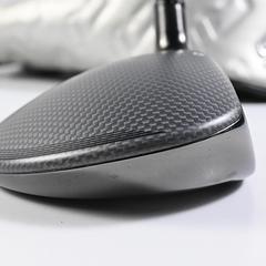 Taylormade Qi35 #3 Wood / 16.5 Degree / X-Flex Aldila Rogue MAX 75 Shaft - Image 4