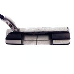 Used Scotty Cameron Studio Style Newport 1.5 Putter / 33.0 Inches - Image 4