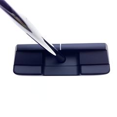 Used Odyssey Square 2 Square DW Putter / 35.0 Inches - Image 4