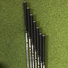 Cleveland 588 Altitude Irons 5-PW - Image 3