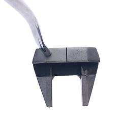 Used Odyssey Works Versa 7 Putter / 34.0 Inches - Image 4