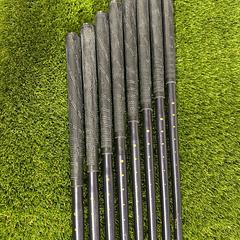 TaylorMade V721 3-PW Irons - Image 2